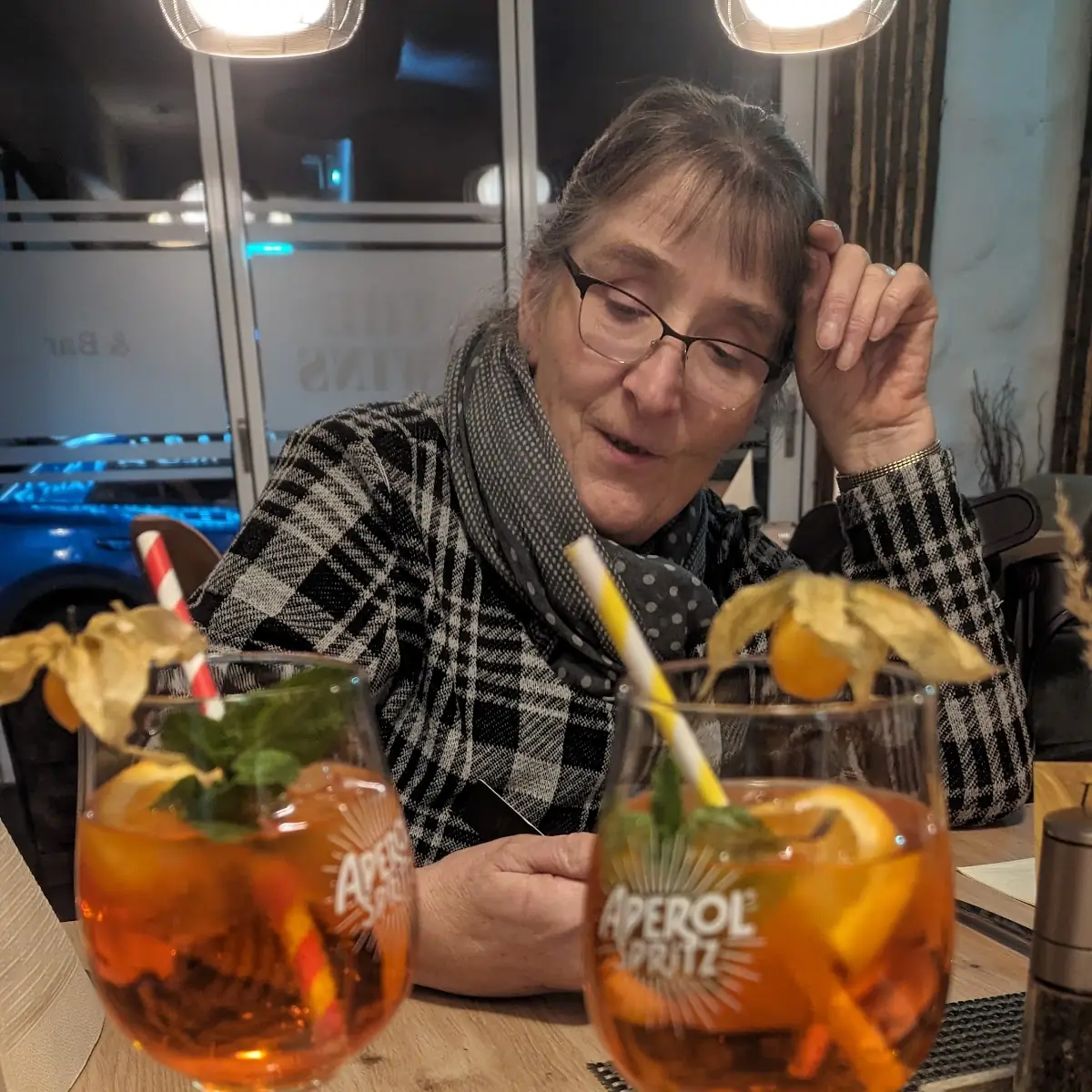 Aperol Spritz, THE TWINS
