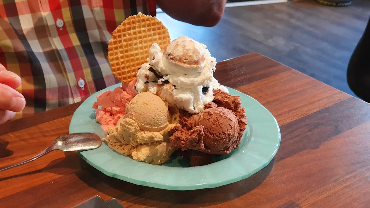 Gemischtes Eis