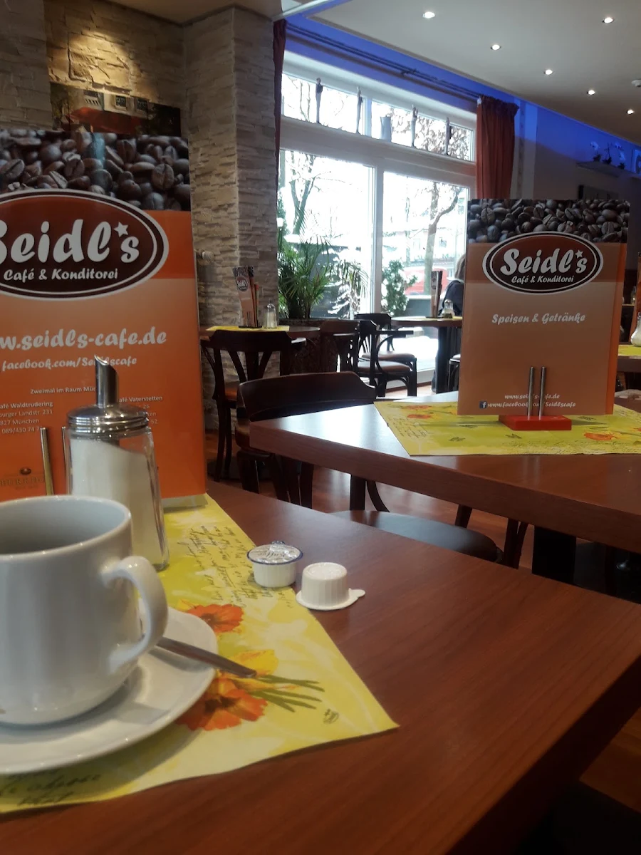 Cafe