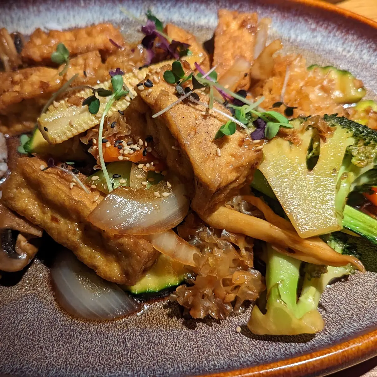 Hühnchen Mit Gemüse, Kokono Neu Ulm
