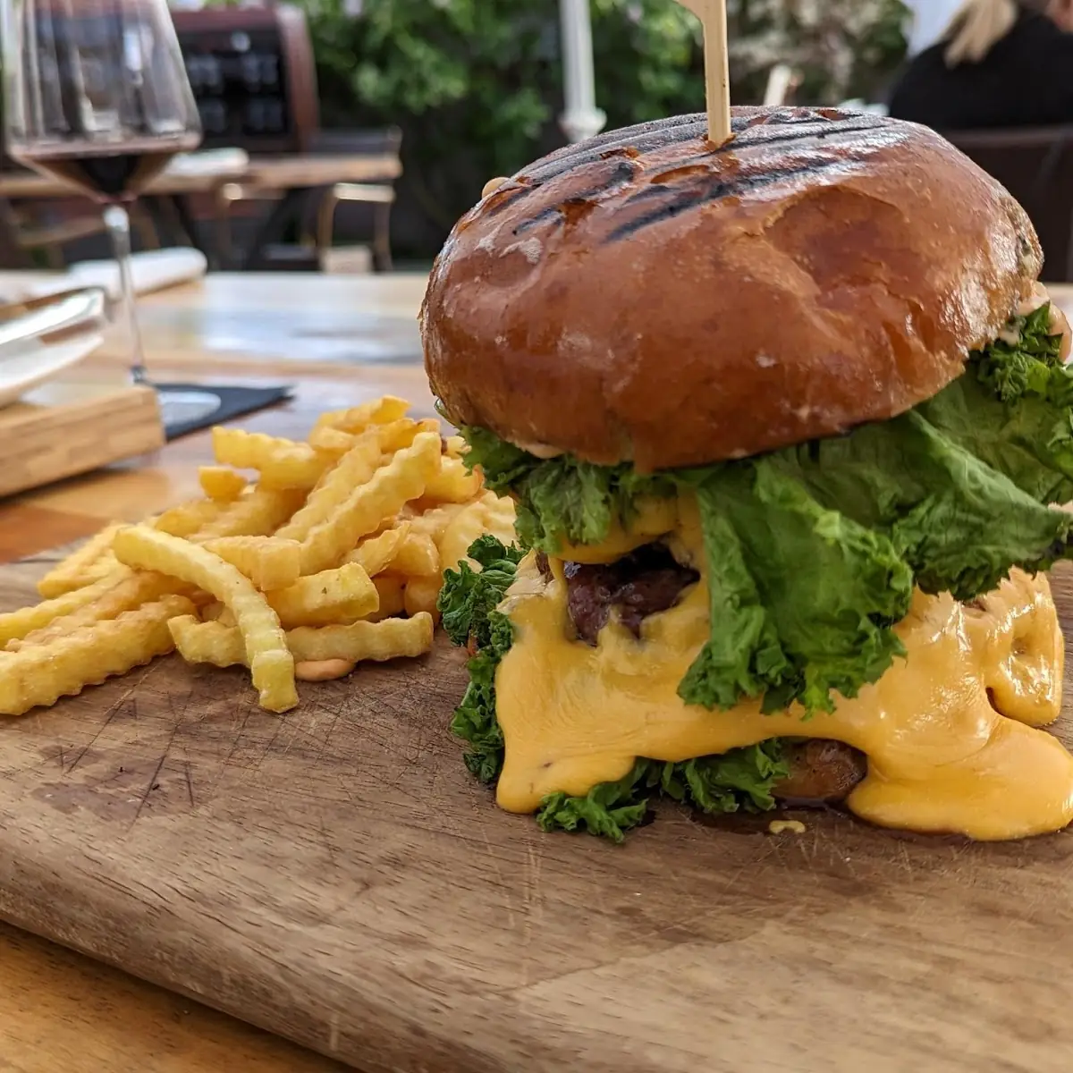 Cheddar Burger