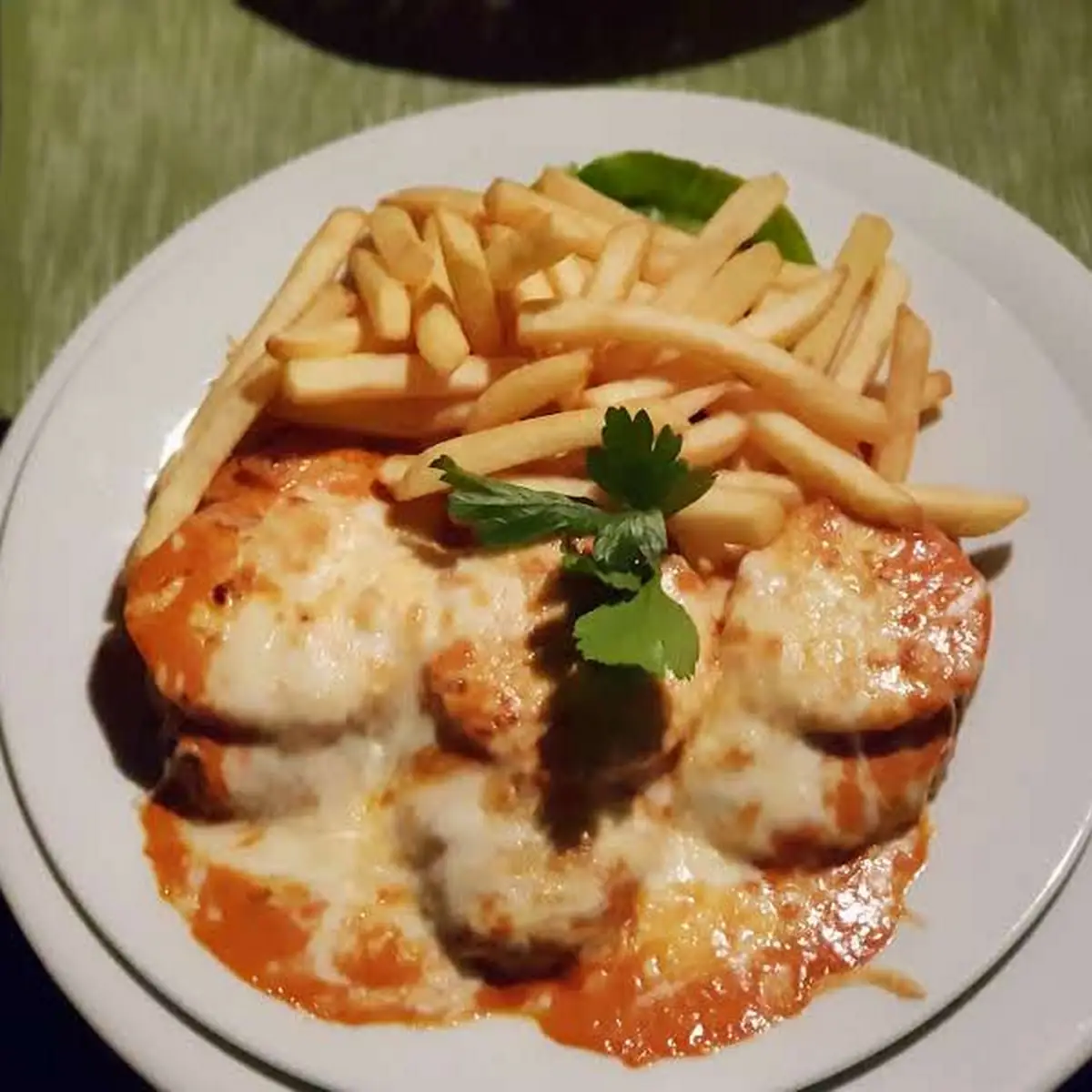 Überbackene Hacksteak