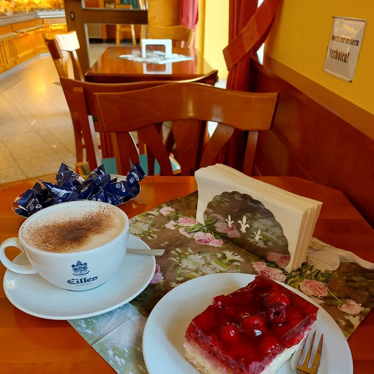 Himbeerschnitte, Bäckerei Reißler Weißenhorn
