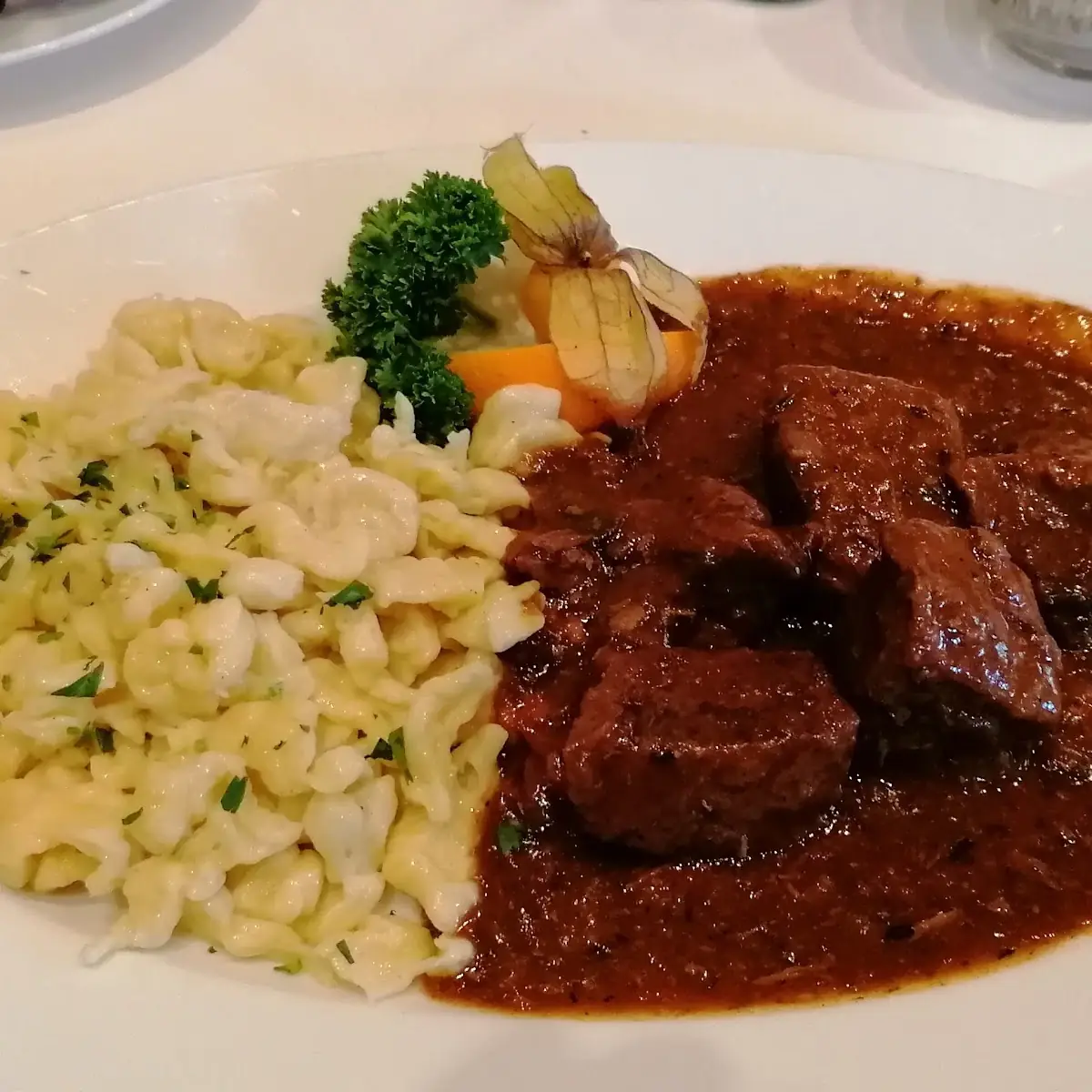 Hirsch Gulasch