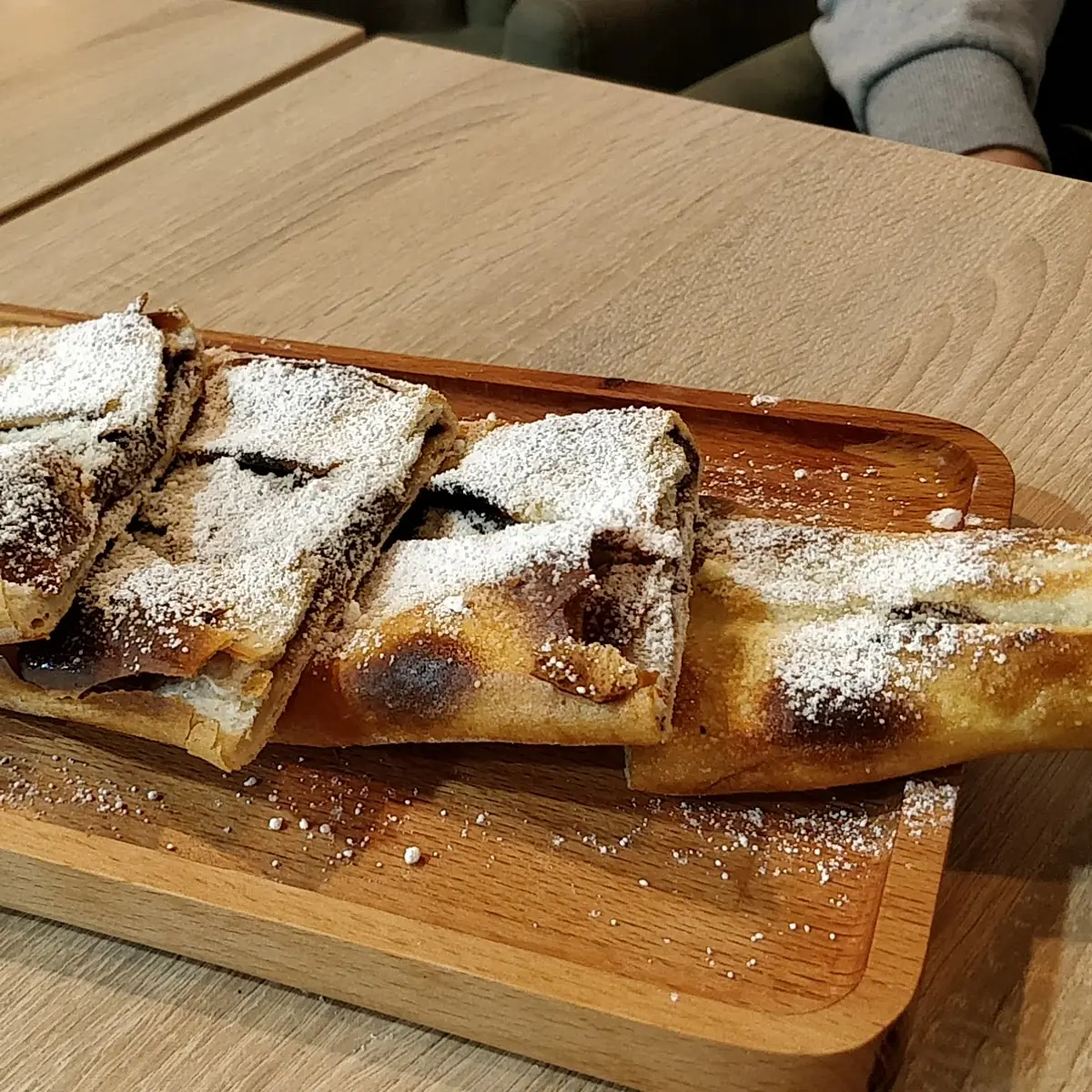 Pide Nutella
