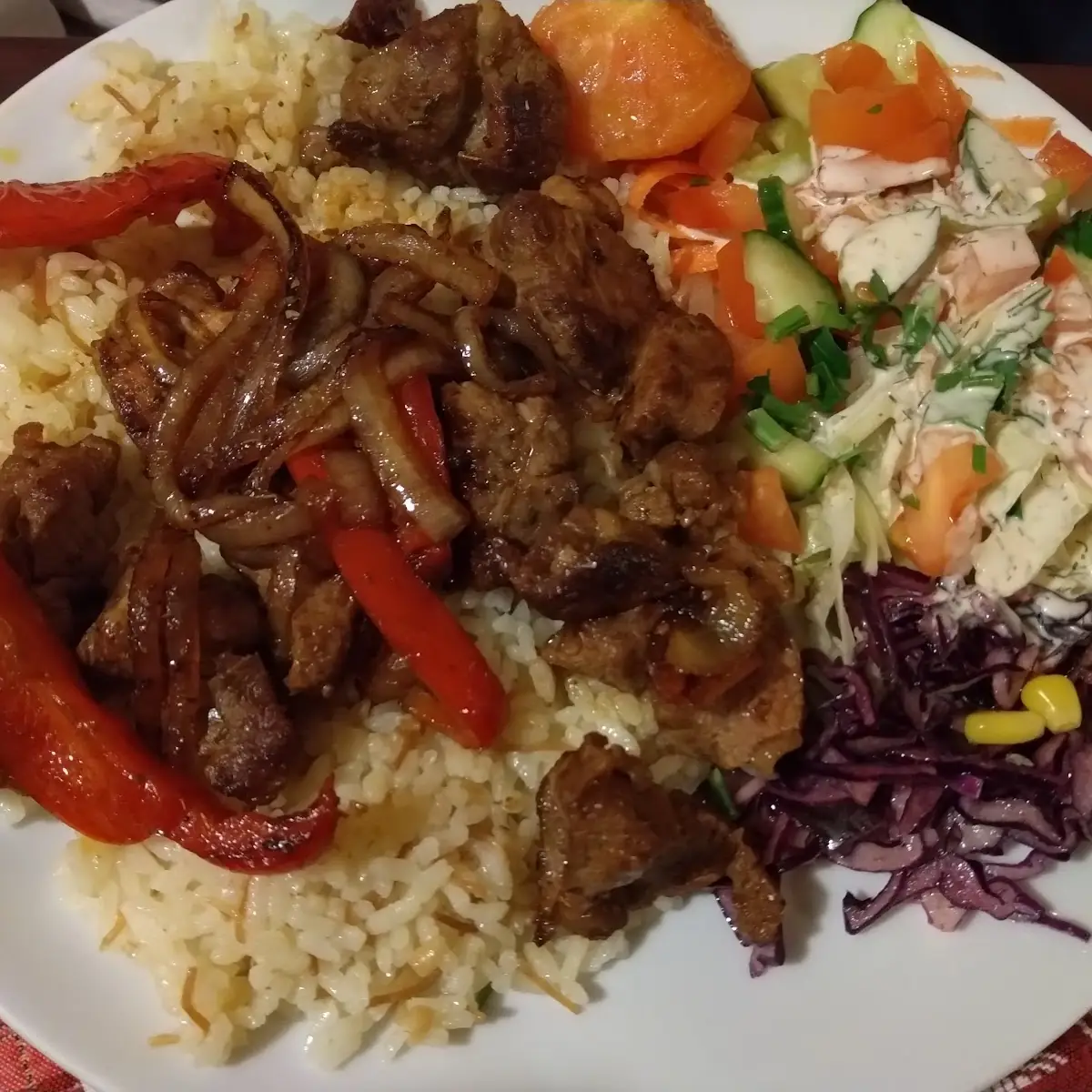Lammspieß Teller