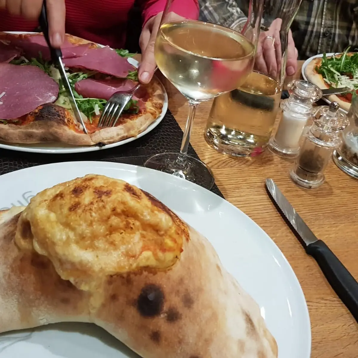 Calzone, Ristorante Da Carlo