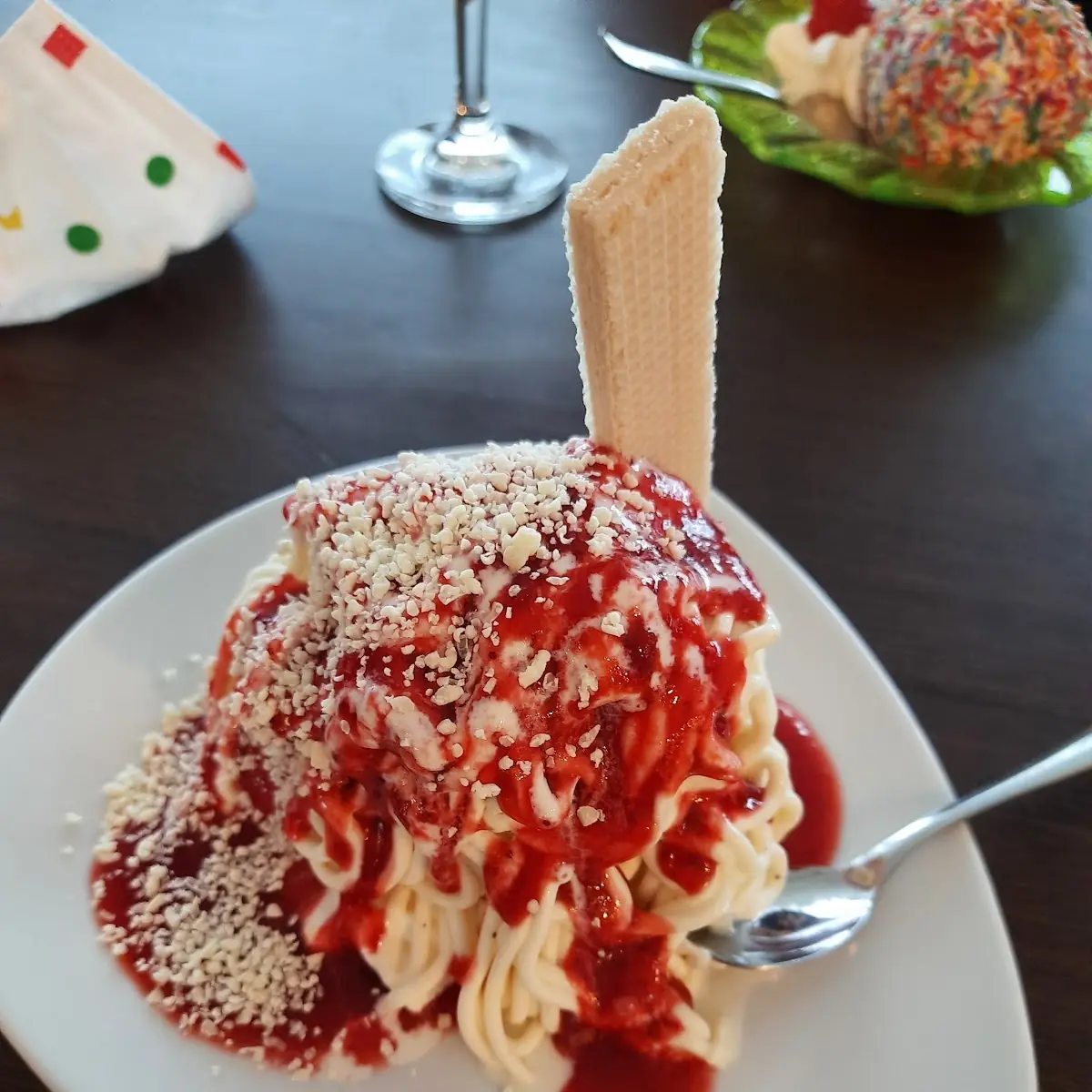 Spaghetti Eis