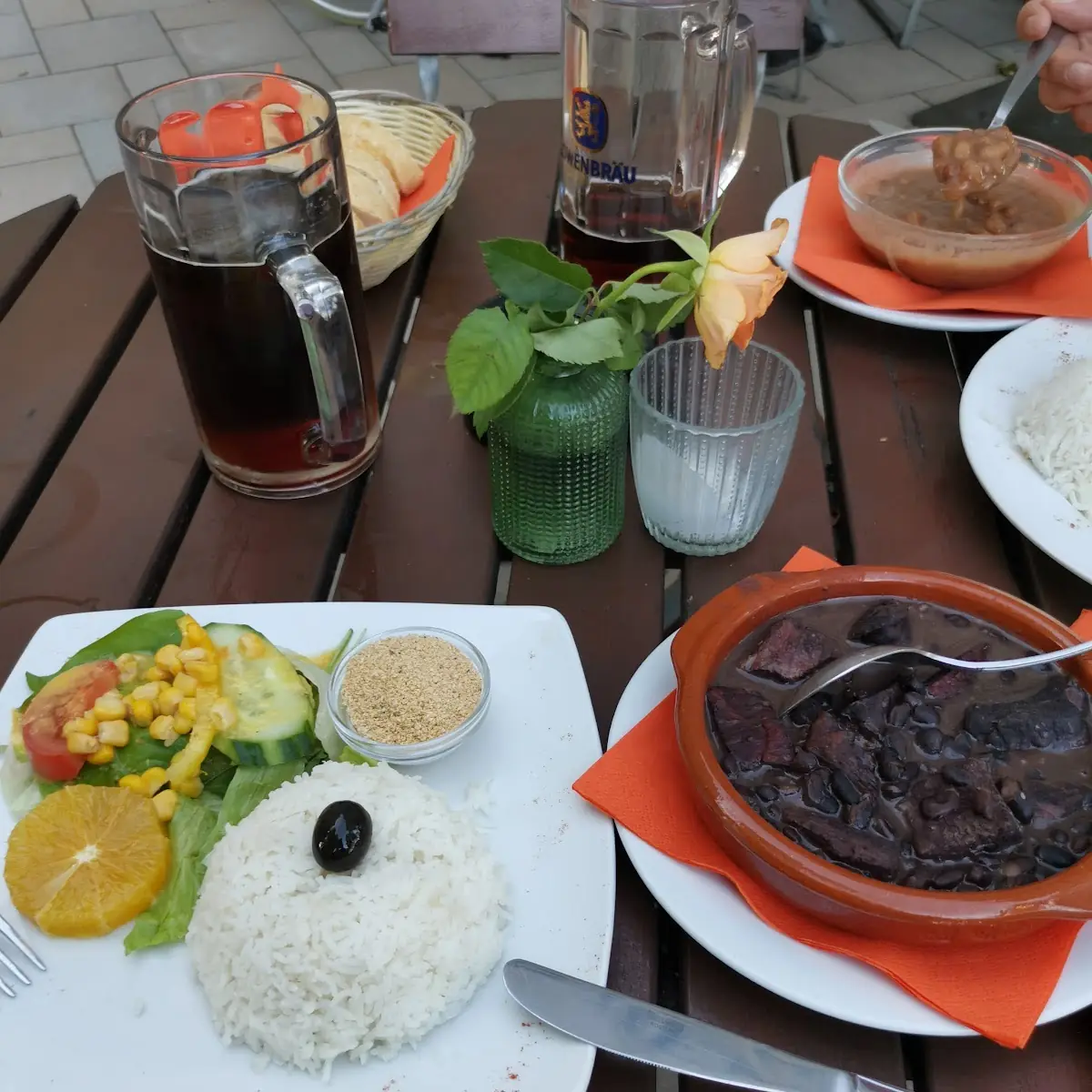 Feijoada, Cachaçaria Planeta Sol