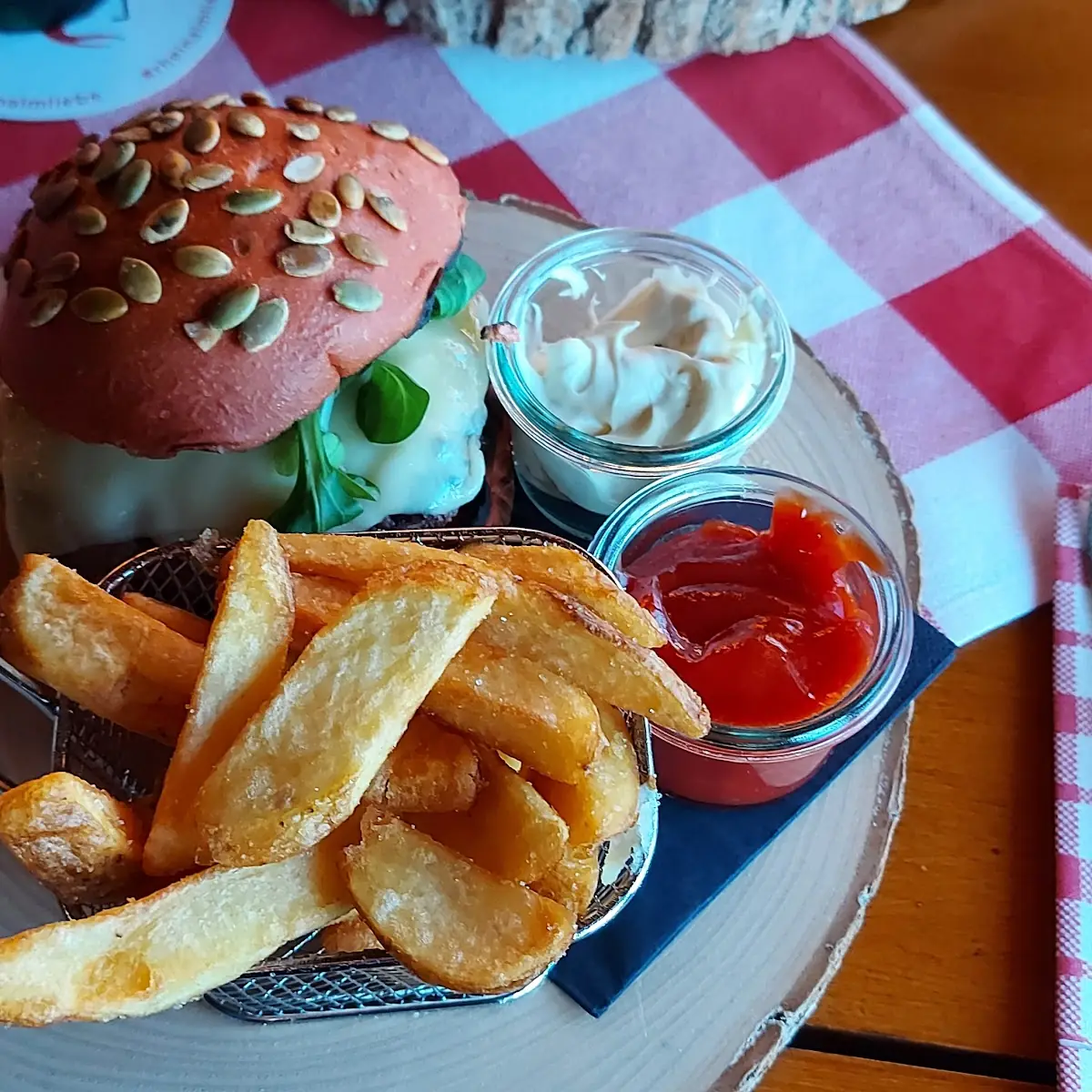 Burger Mit Fritten