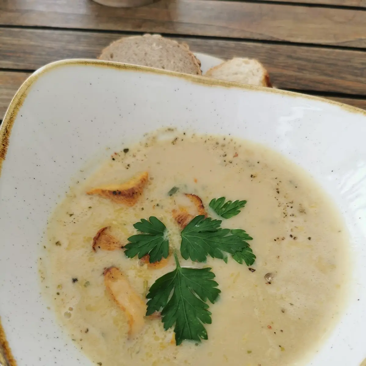 Pfifferlingsuppe
