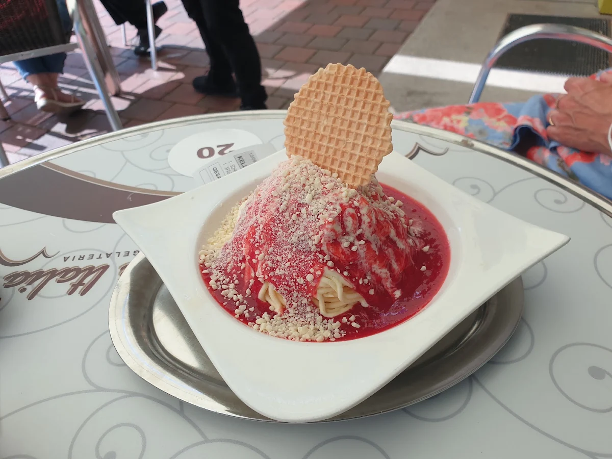 Spaghetti Eis