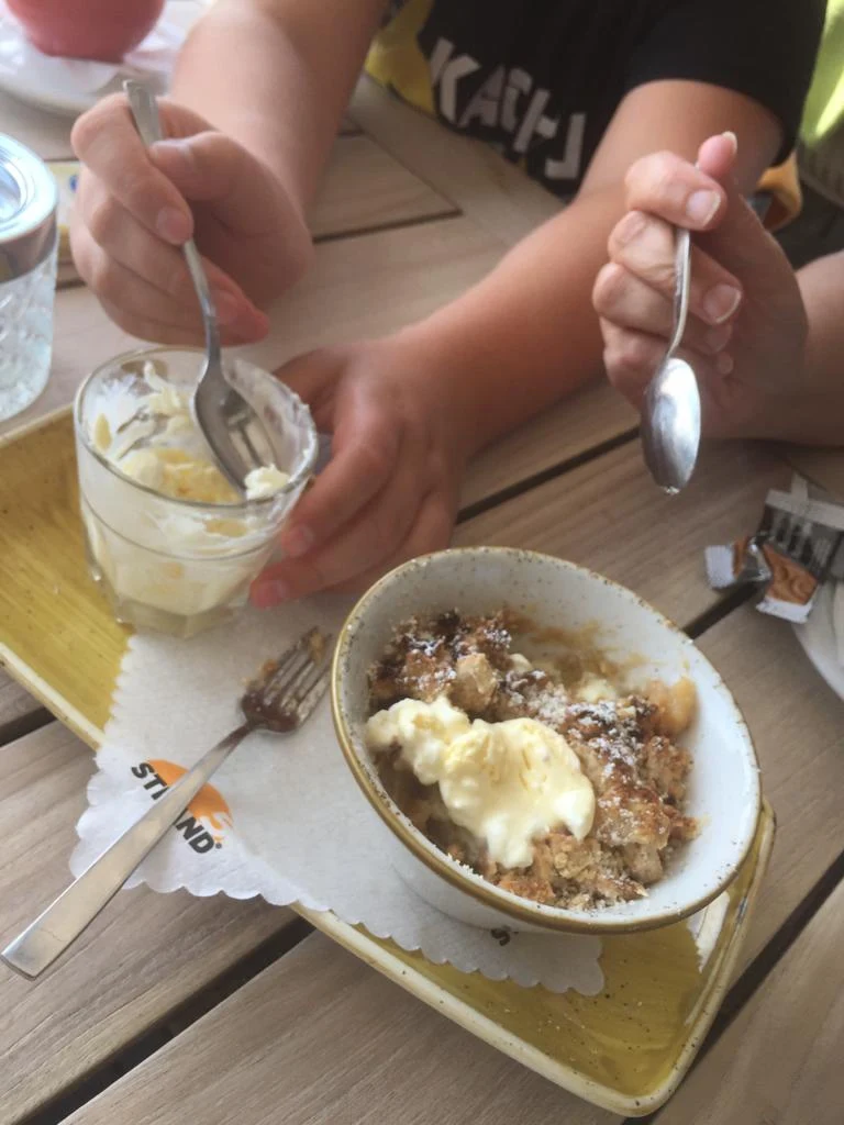 Apfel Crumble