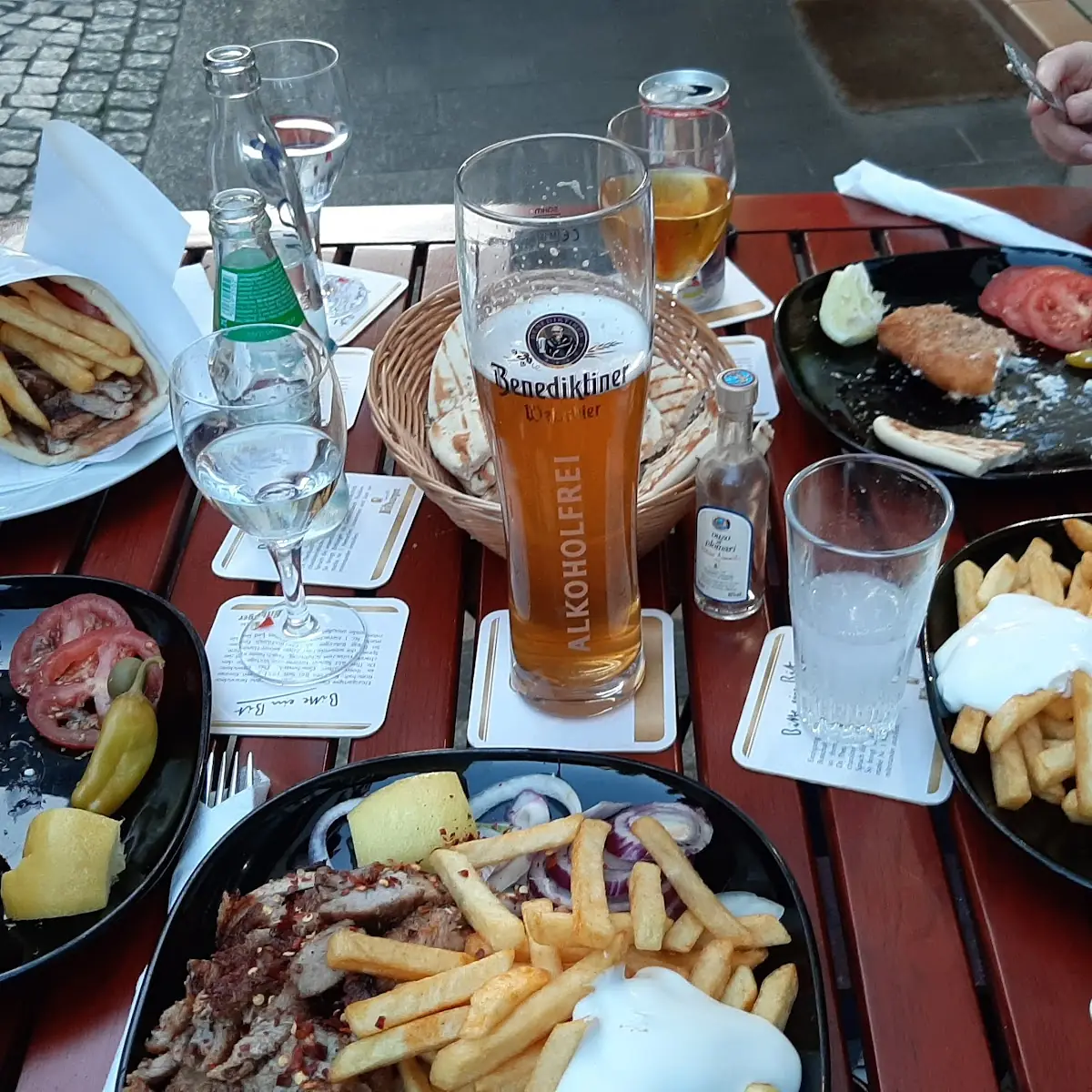 Highlights, Mykonos-Grill