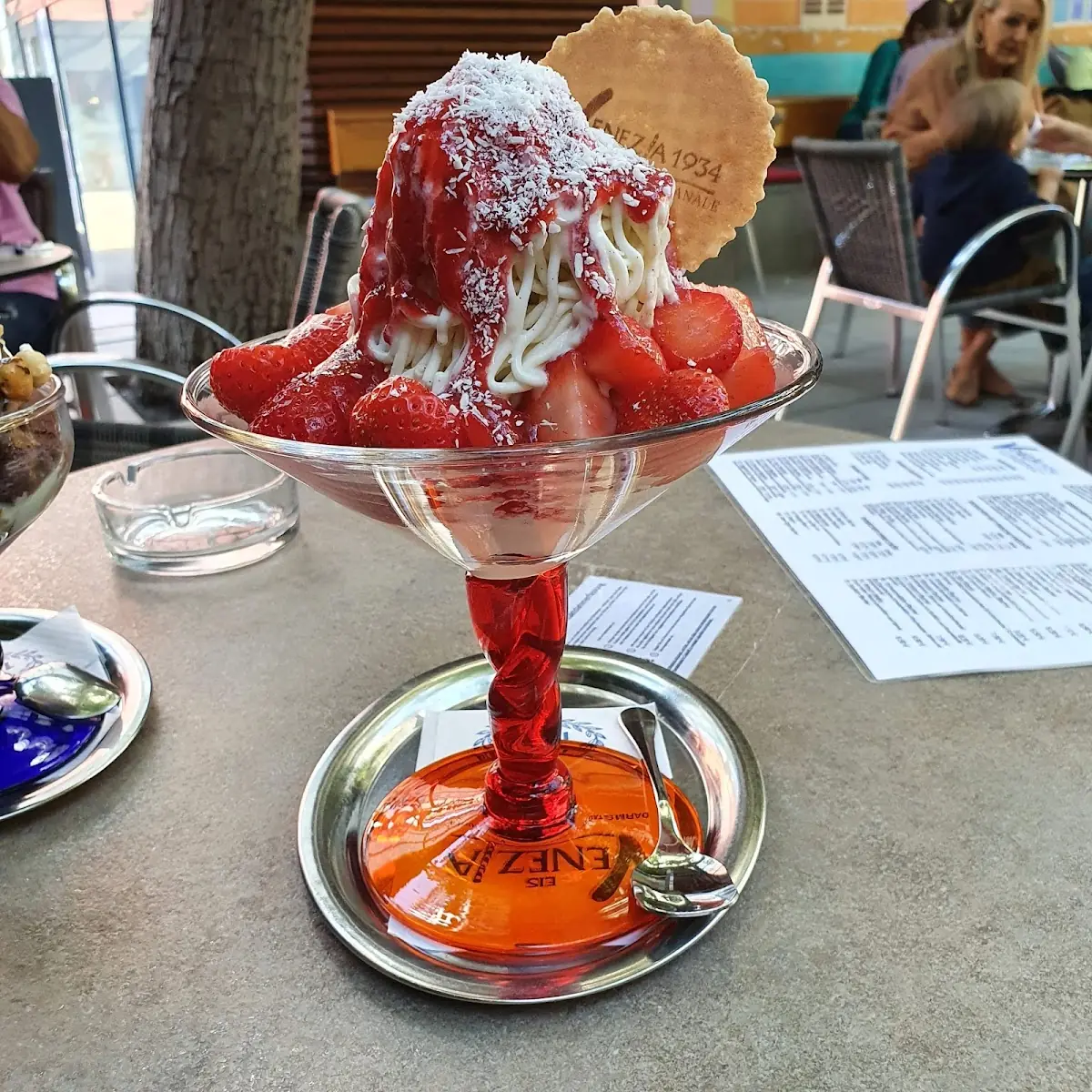 Baby Spaghetti Eis