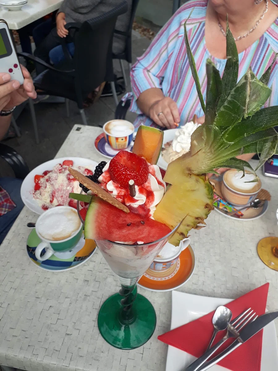 Früchtebecher