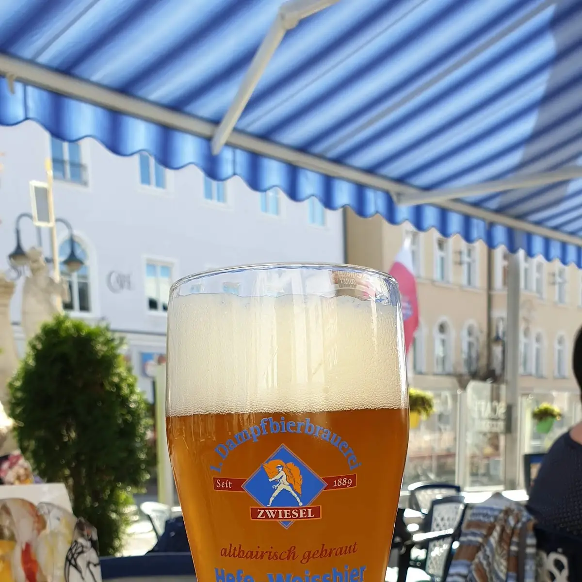 Weizen Hell, Eiscafé Pizzeria LA Terrazza