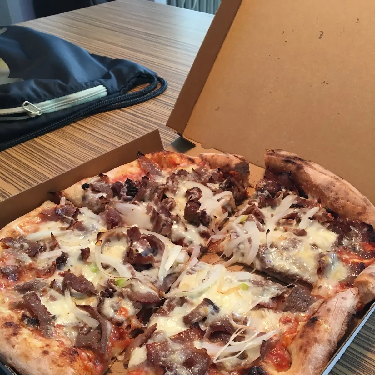 Dönerpizza