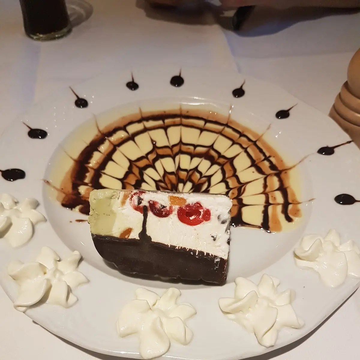 Cassata Eis