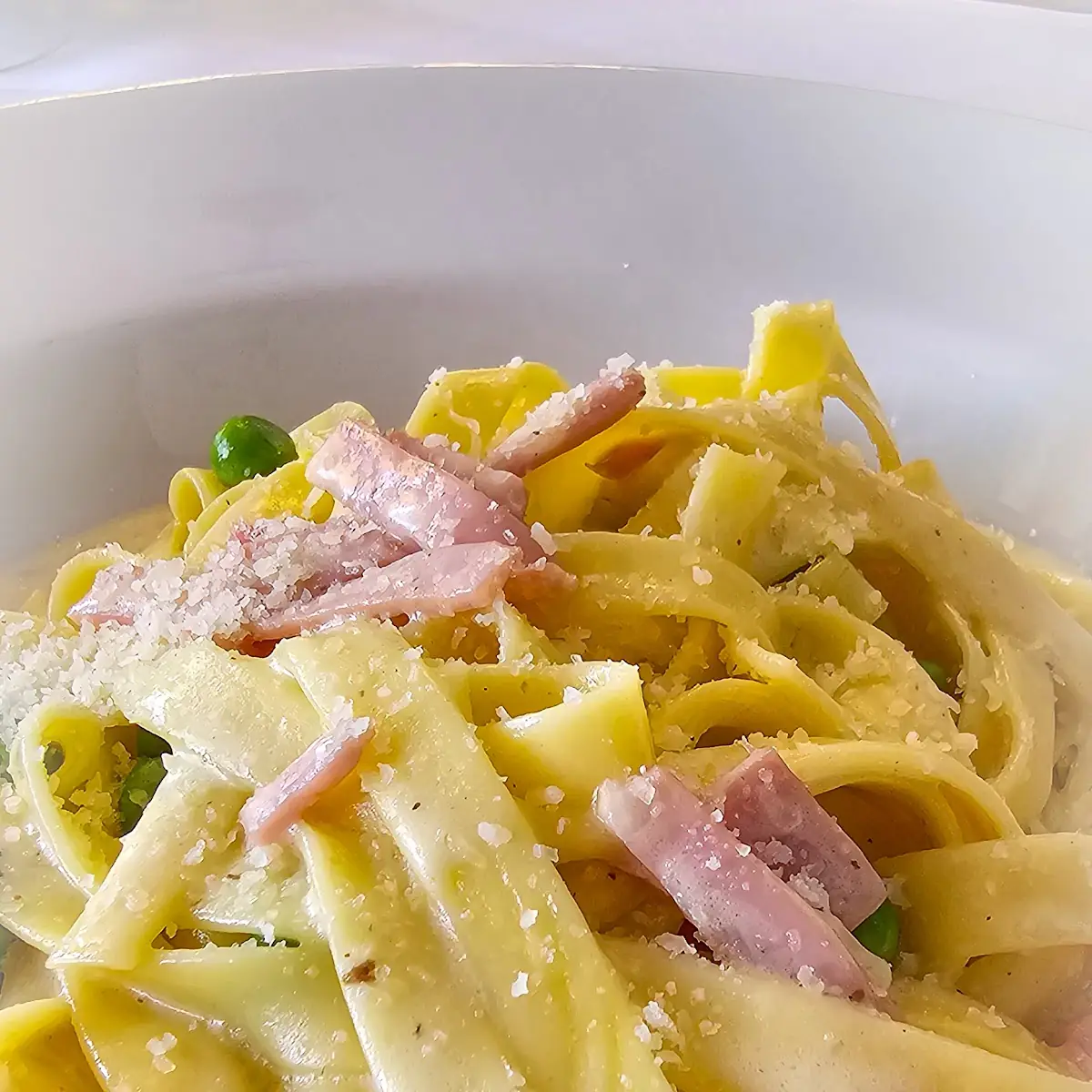 Tagliatelle Pesto