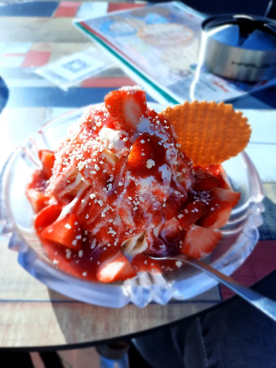Spaghetti Eis Erdbeer