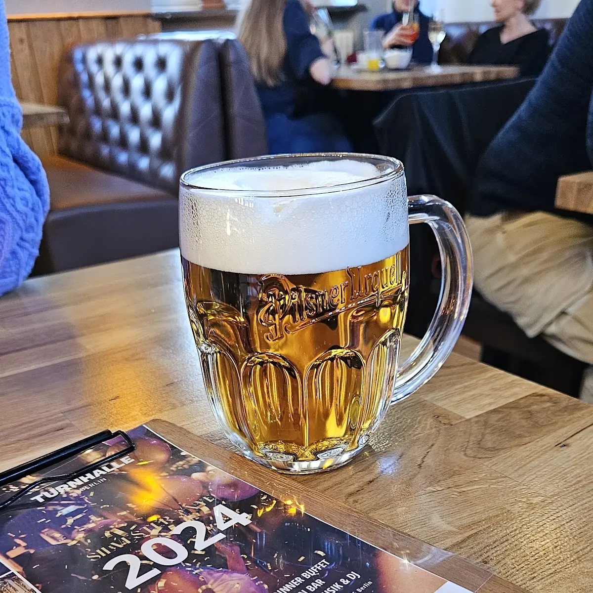 Beer, Alte Turnhalle Berlin