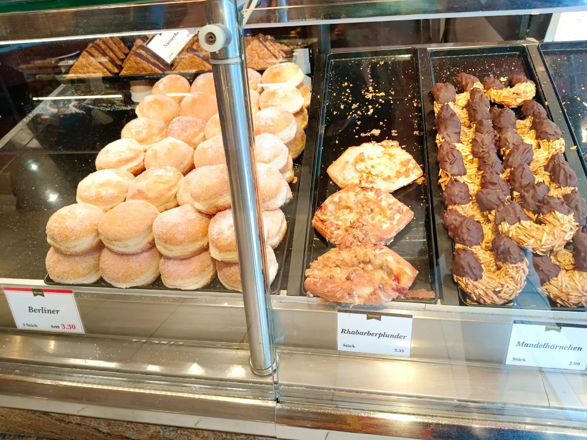 Berliner, Merzenich auf der Deutzer Freiheit