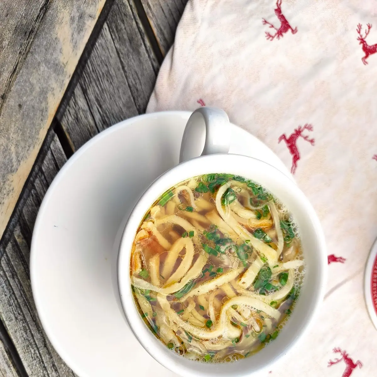 Flädlessuppe