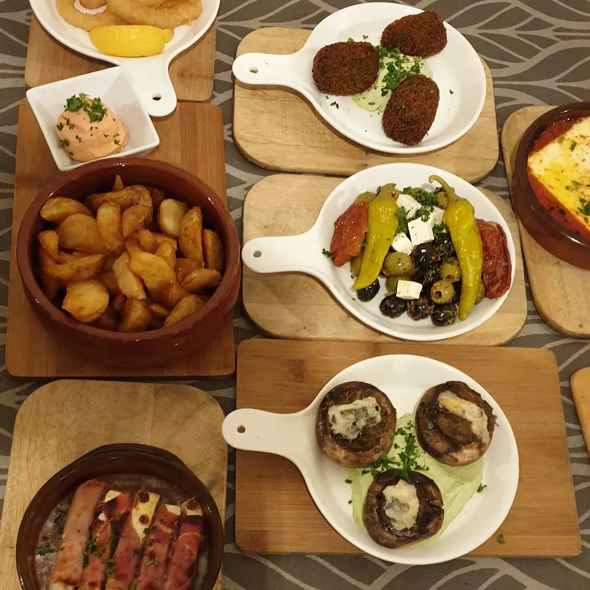 Tapas Variadas