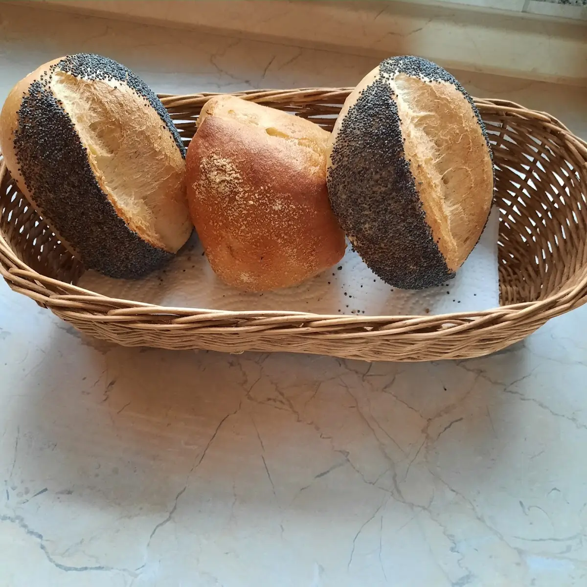 Mohnbrötchen, Bäckerei Storch GmbH & Co. KG