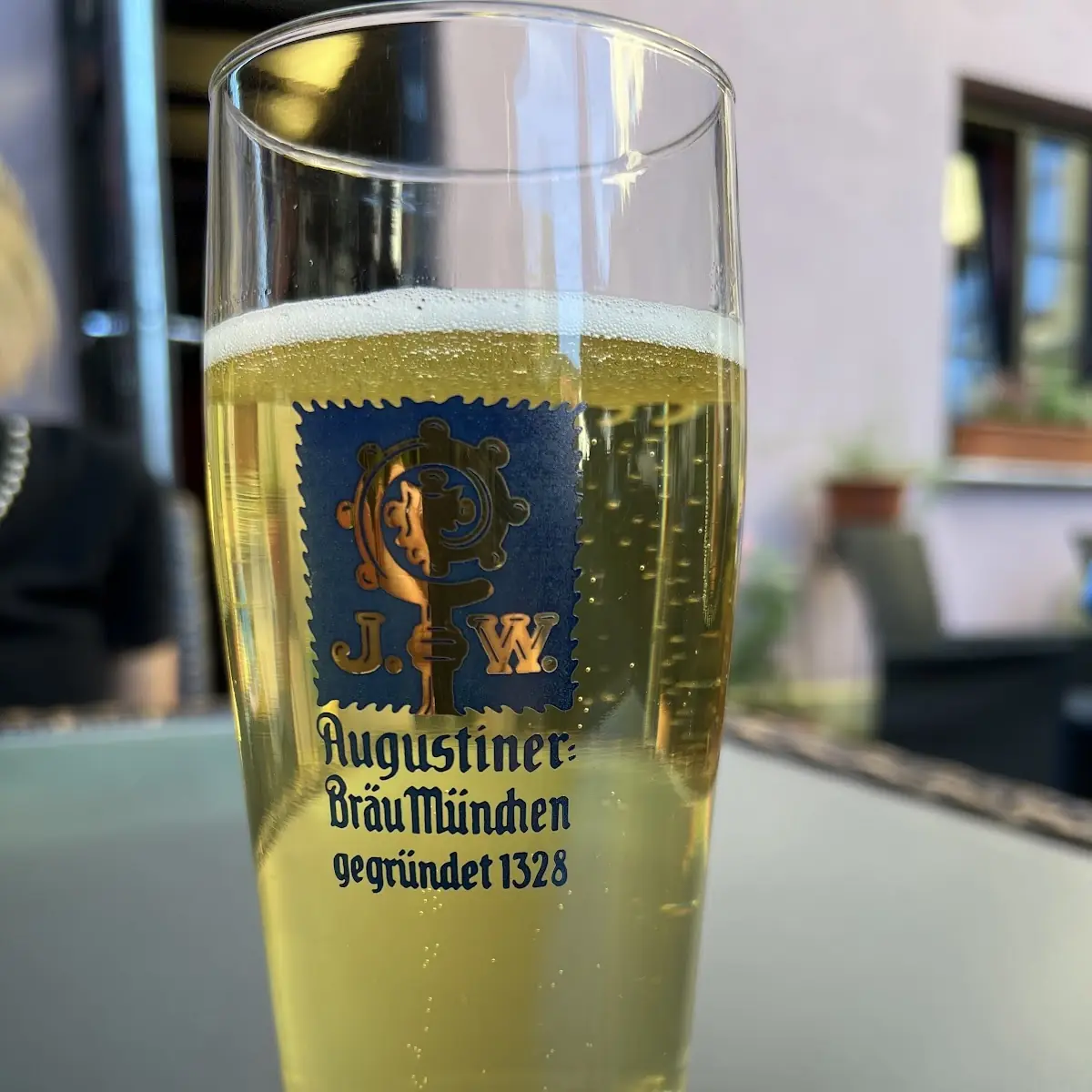 Augustiner Hell