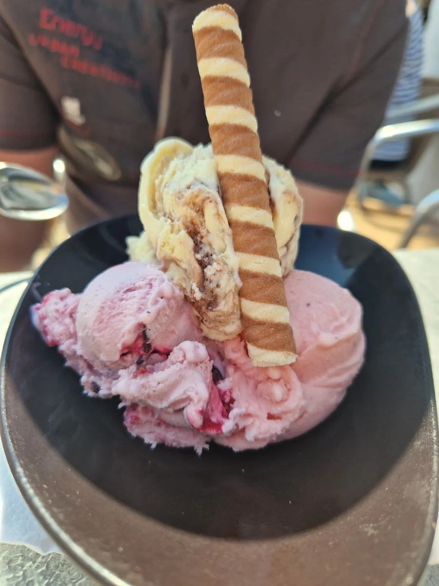 Gemischtes Eis