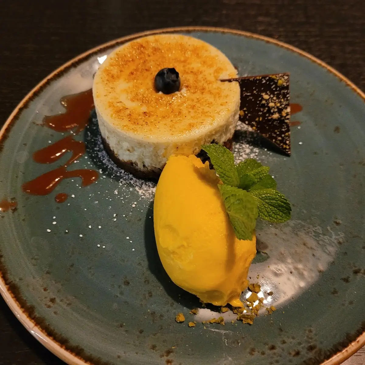 Geschäumte Crème Brûlée