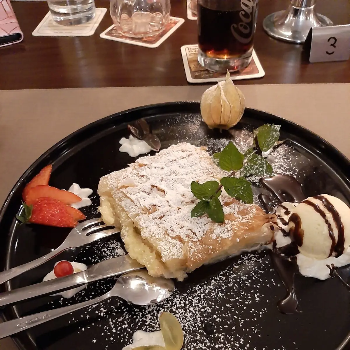Apfelstrudel