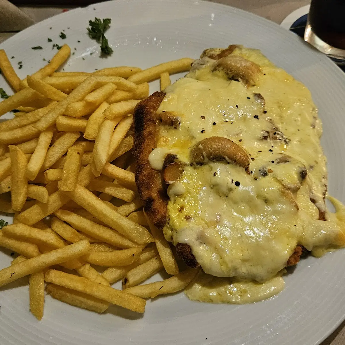 Krüstchen Mit Pommes
