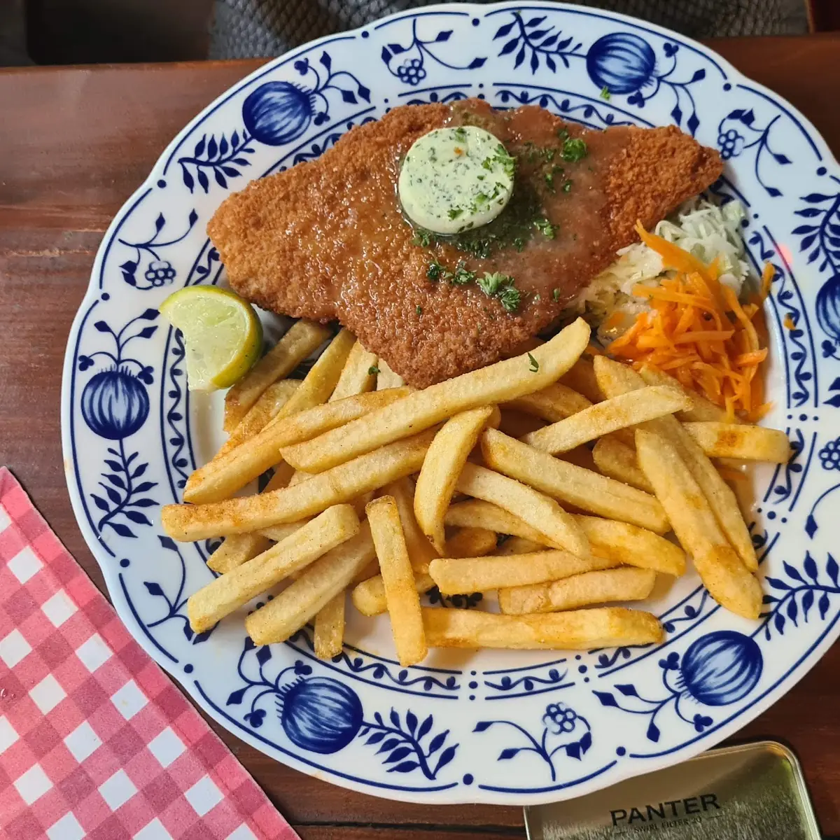 Schnitzel Mit Pommes, Gasthof Störmthal