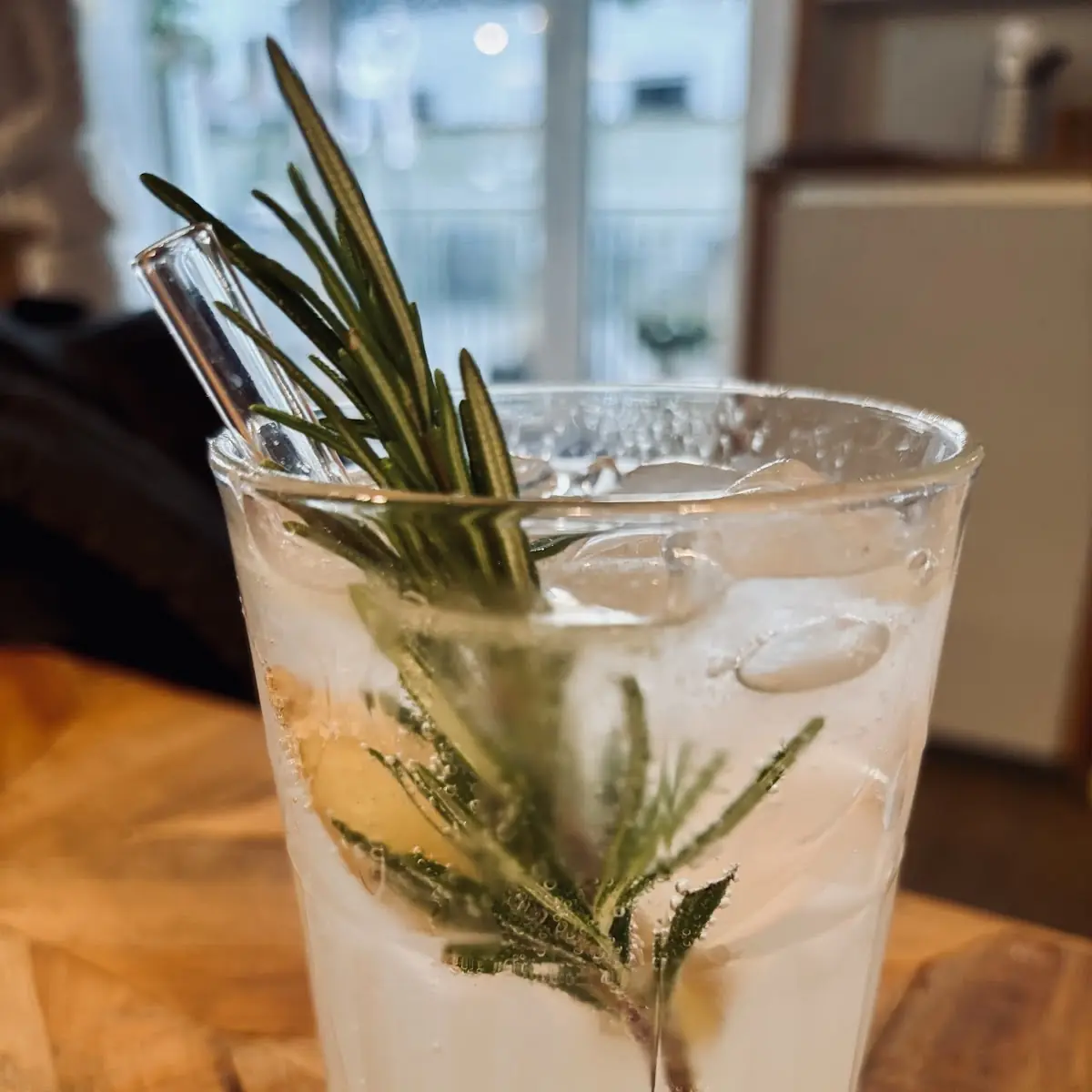 Rosemary, Grünstolz Café