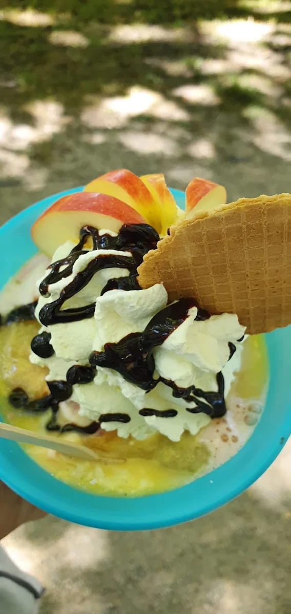 Schwedenbecher