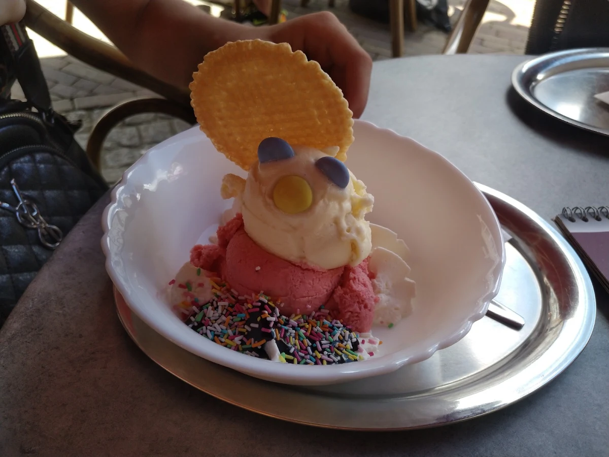 Spaghetti Eis
