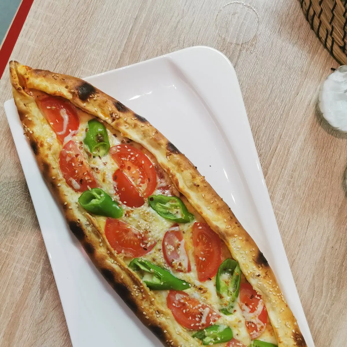 Gemüse Pide