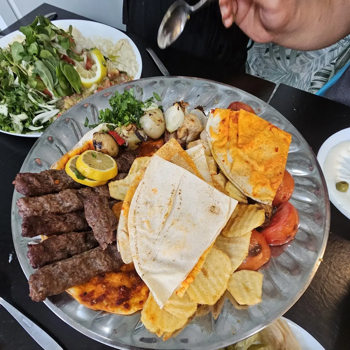 مشاوي مشكلة