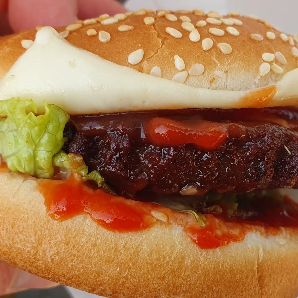 Cheeseburger, Pommesbude Linz