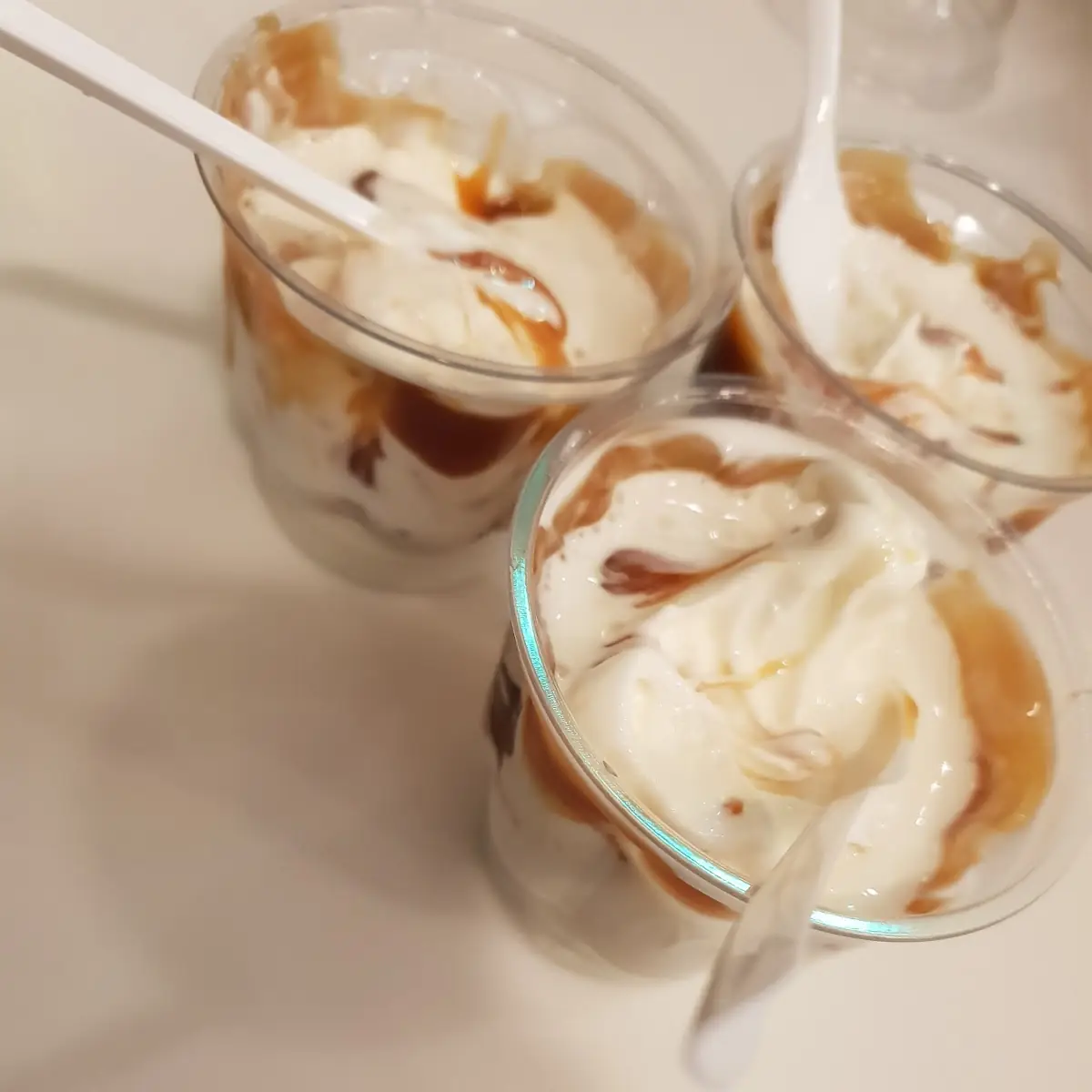 Caramel Eis