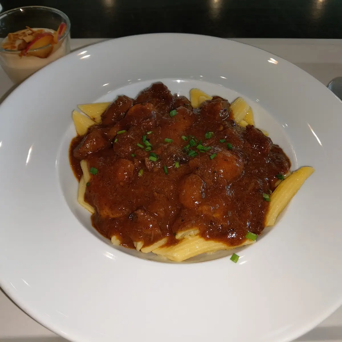 Hirschgulasch