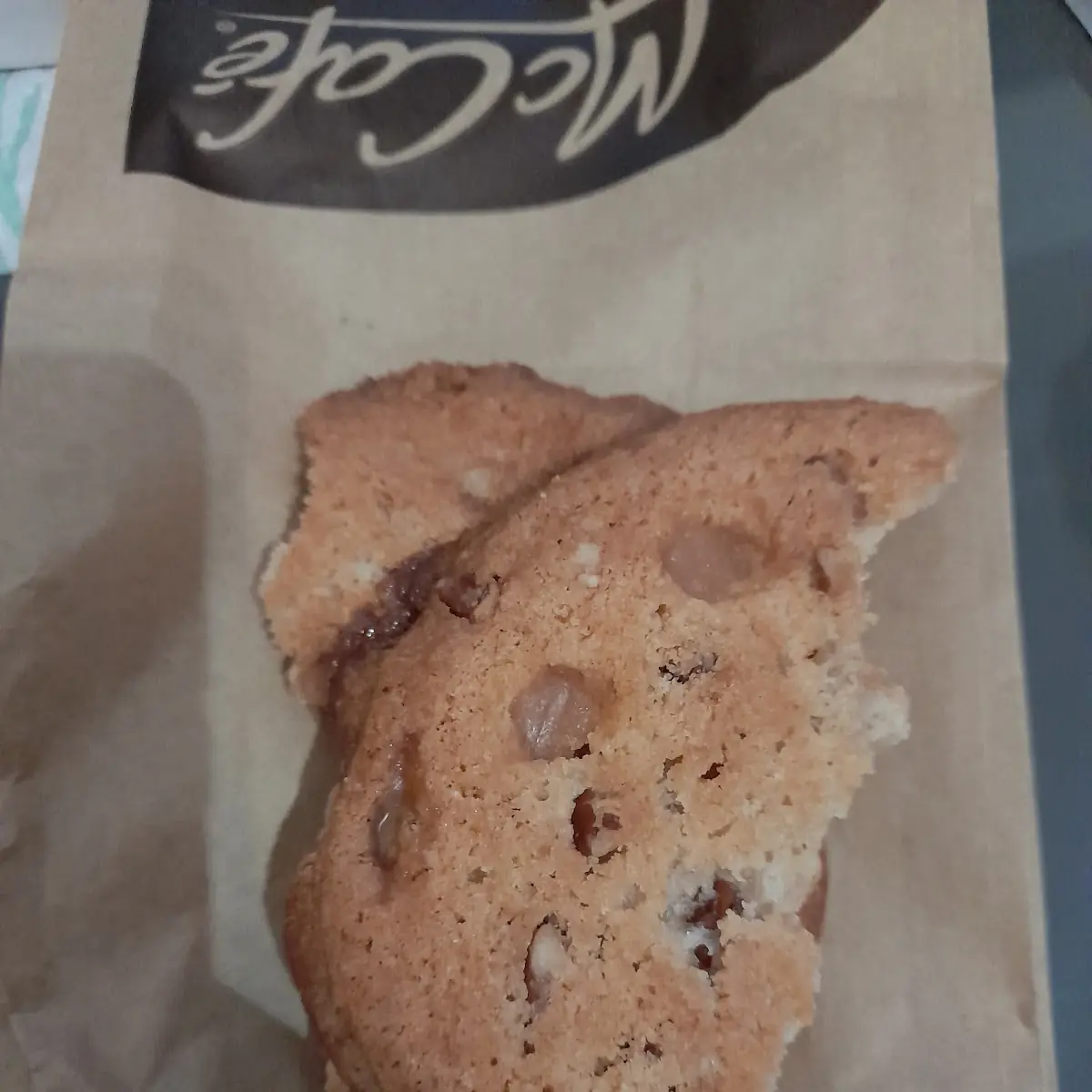 Macadamia Cookie