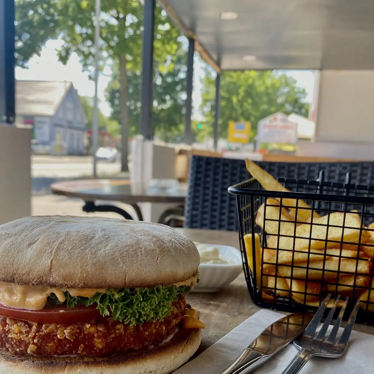 Crispy Burger Menü