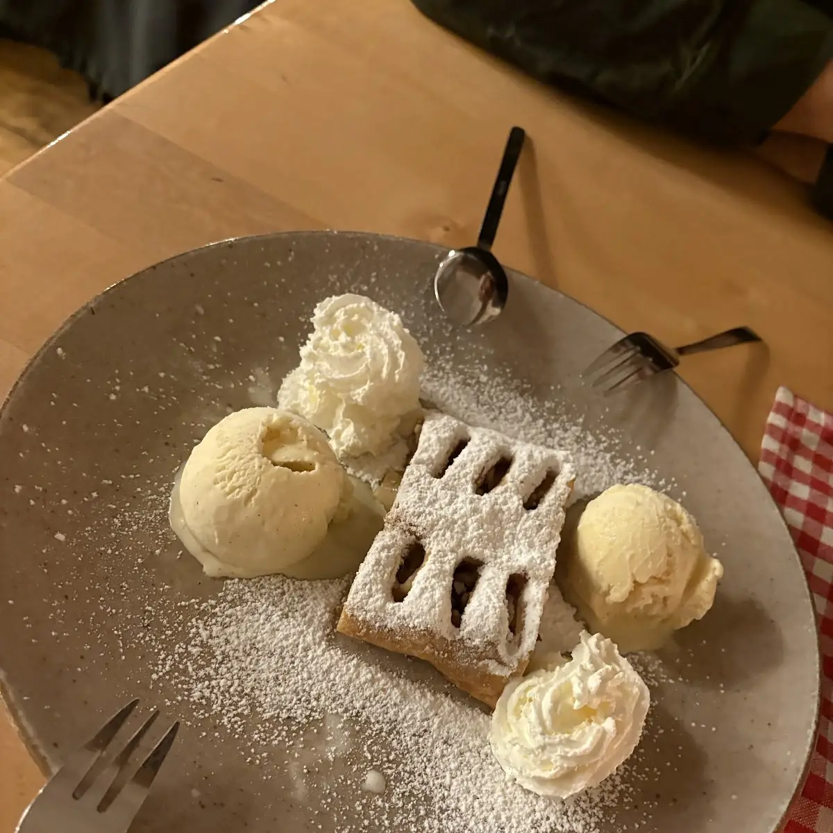 Apple Strudel