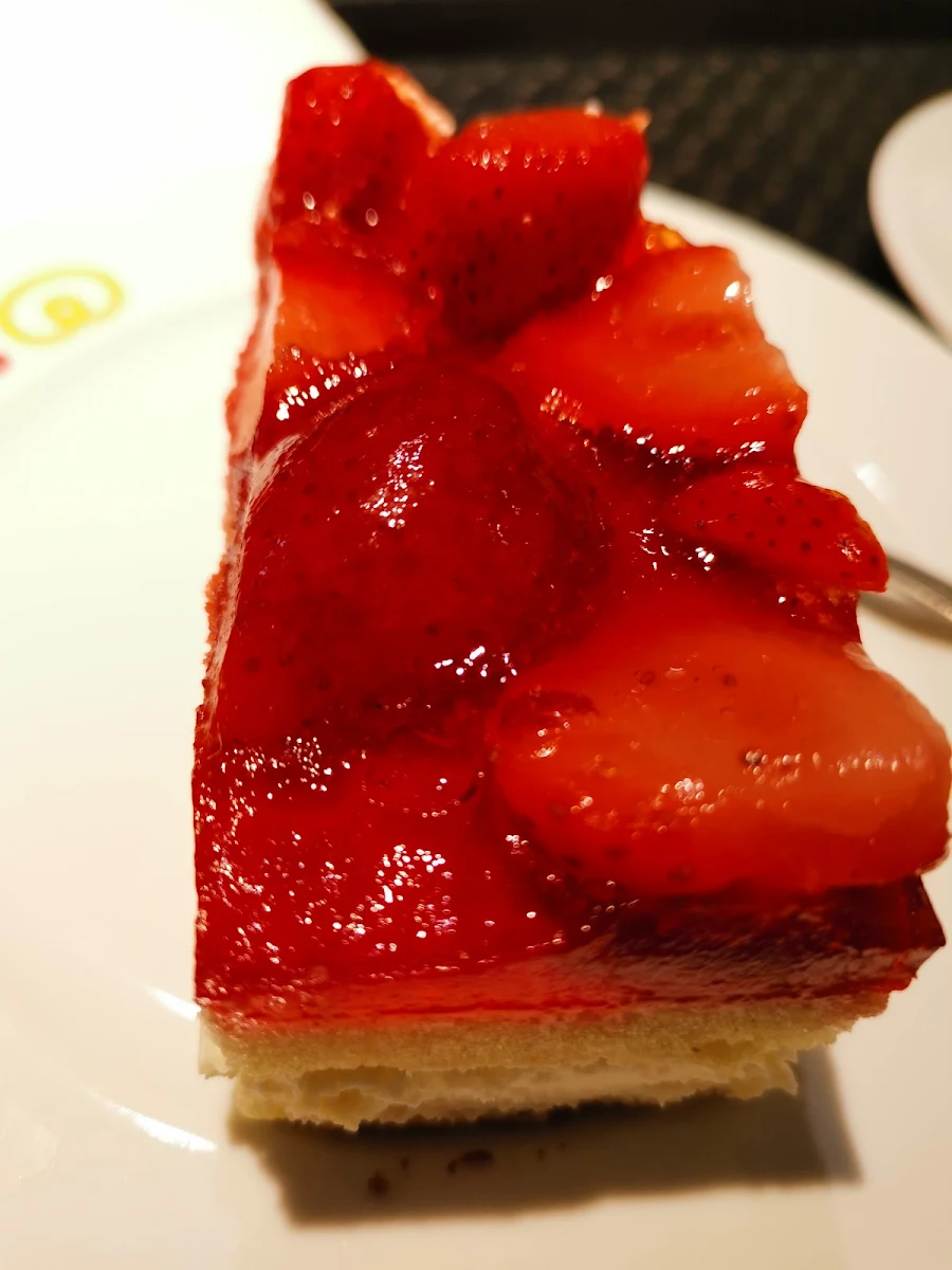 Erdbeerschnitte