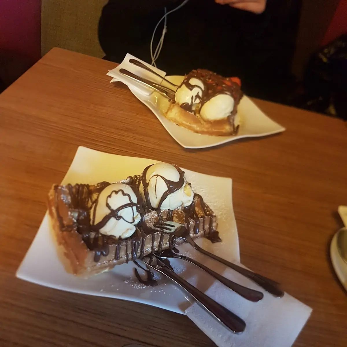 Nutella Waffel, Eiscafè San Marco