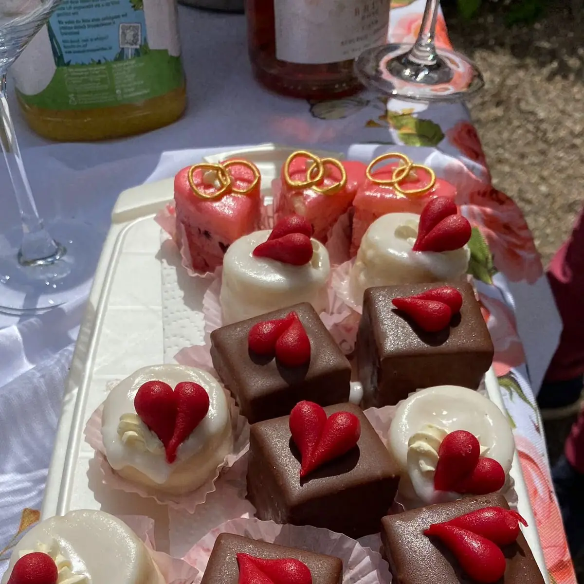 Petit Four